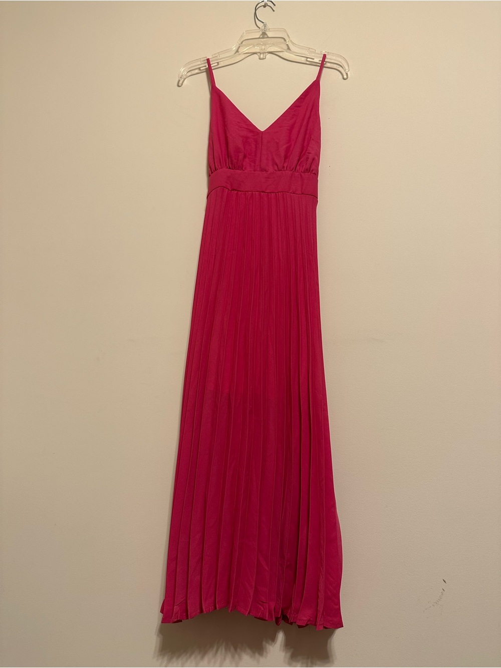 Jessica Simpson Hot Pink Pleated Maxi Dress Size Small NWT